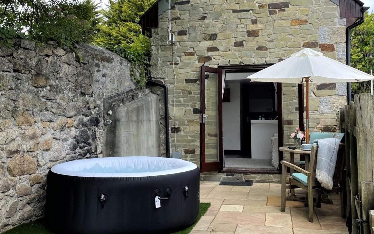 The Stables - Detached Cottage With Private Garden & Hot Tub St Austell Extérieur photo